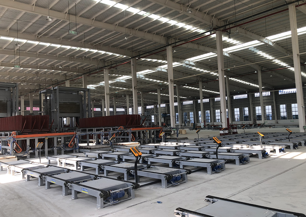 整廠(chǎng)規(guī)劃-3鏈條式地輥