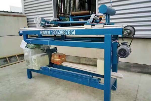 巨邦全自動送板機(jī)設(shè)備