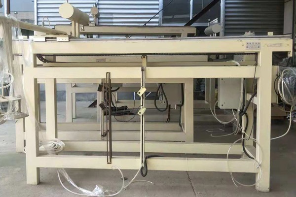 安裝全自動(dòng)送板機(jī)需要注意的問題是什么