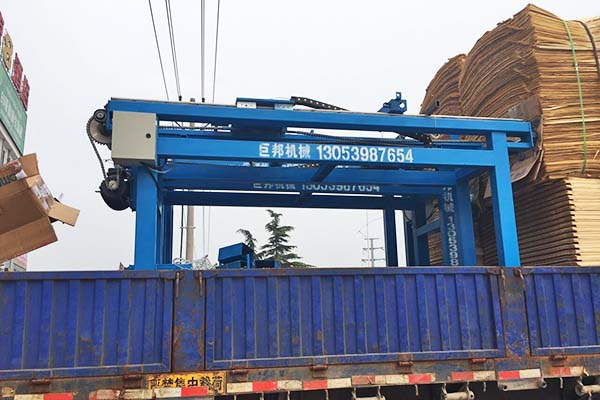 全自動送板機(jī)